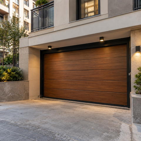 Apartman Garaj Kapısı
